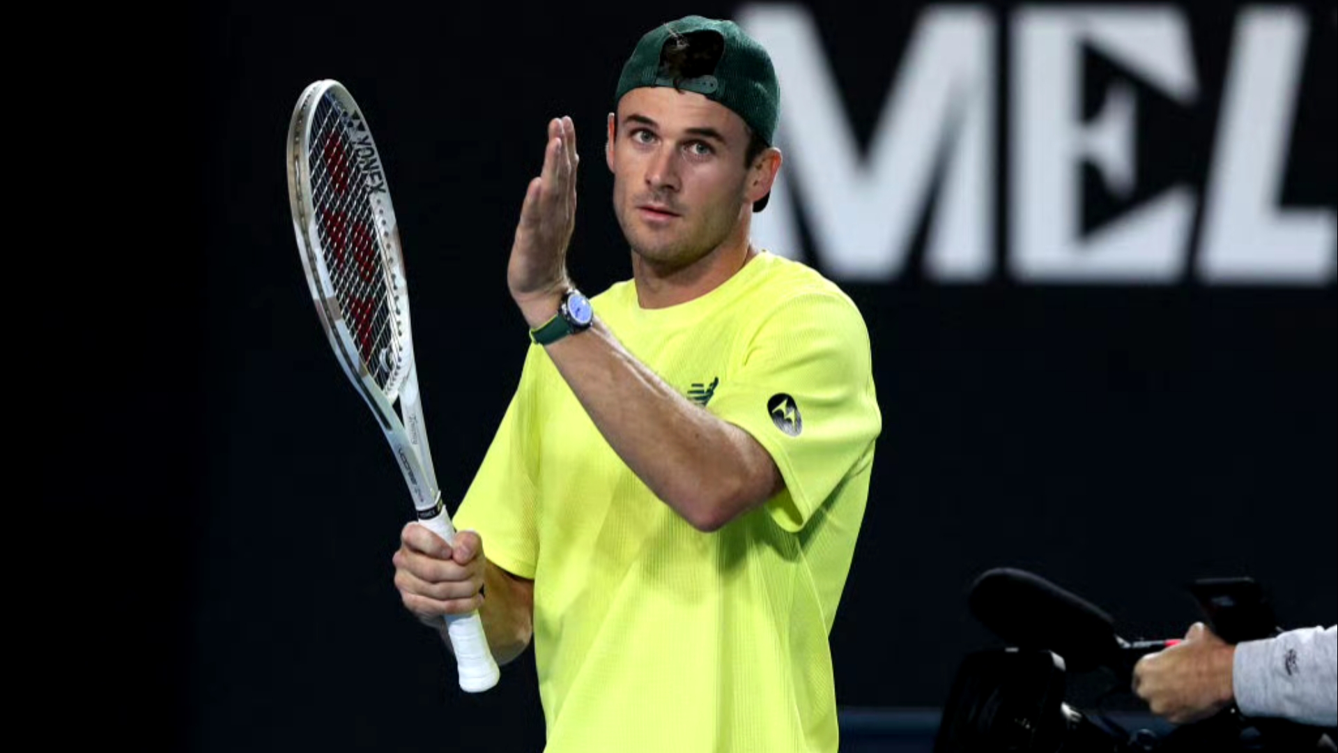 无论是在进 无论是在进