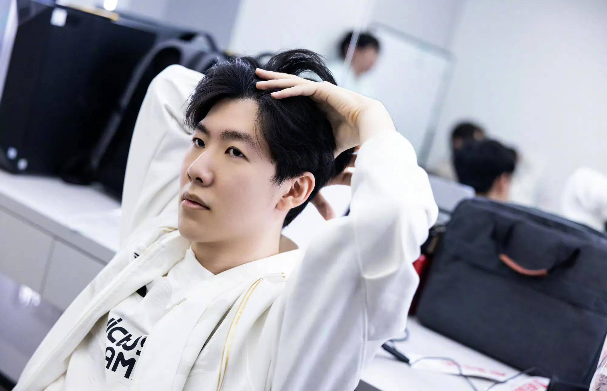 于搜索引擎 于搜索引擎